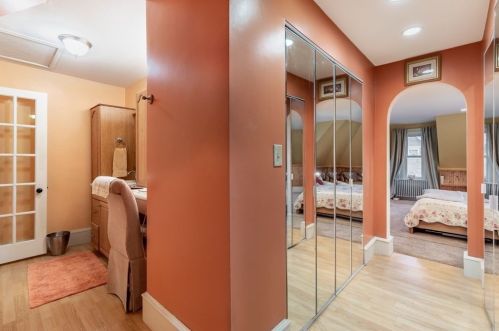 28 Franklin St, Whitman MA 02382-2529 exterior