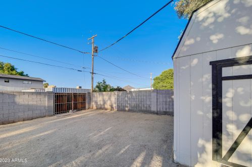 3520 Amelia Ave, Phoenix AZ 85037-2365 exterior