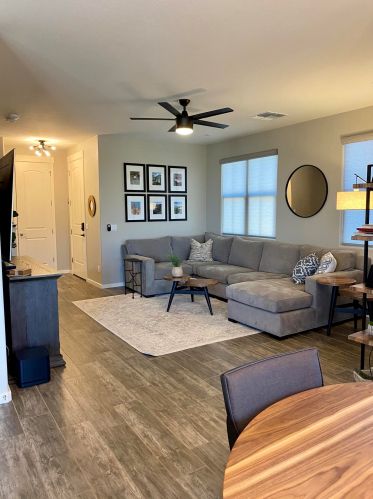 9828 3rd Ave, Phoenix AZ  85041-8871 exterior