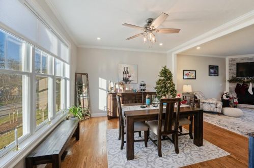 106 Gregory Dr, Seekonk MA  02771-4308 exterior