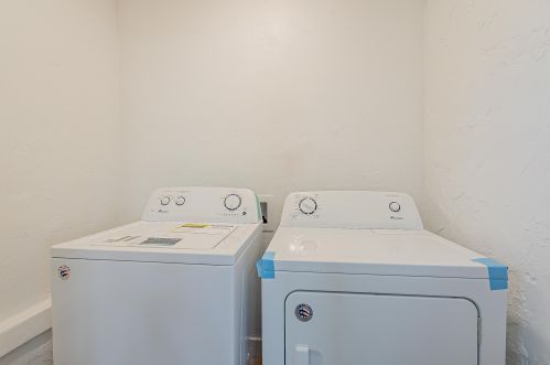 1626 Adams St, Phoenix AZ  85007-2606 exterior