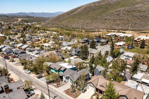 1024 Norfolk Ave, Park City UT 84060-5444 exterior