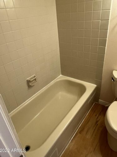 8841 8th St, Phoenix AZ  85020-3096 exterior