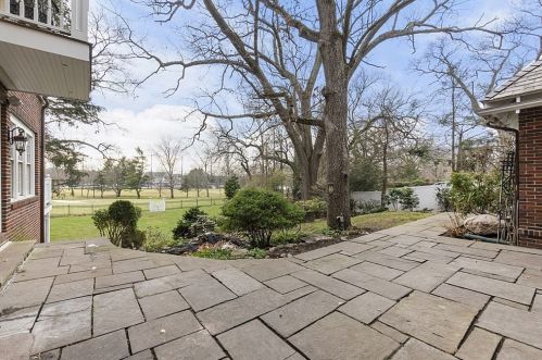 115 Aspen Ave, Newton MA 02466-3022 exterior