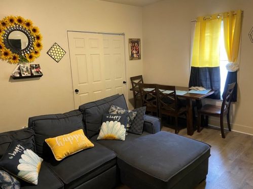 764 Plymouth Ave, Fall River MA 02721-1946 exterior