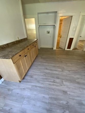 9 Diamond St, Worcester MA 01610 exterior