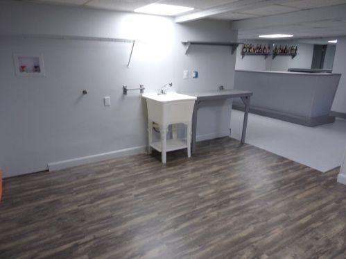 22 Coury Dr, New Bedford MA  02743-1972 exterior