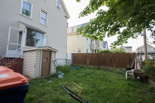 194 Bonney St, New Bedford MA 02740-3250 exterior