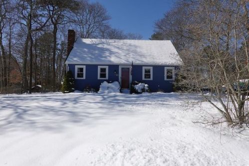75 Jan Marie Dr, Plymouth, MA 02360-4671