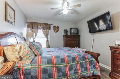 9 Lawrence Ct, Erial NJ  08081-1931 exterior