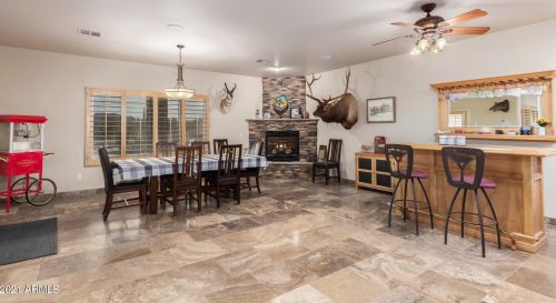 37405 16 St, Phoenix AZ 85086-6479 exterior