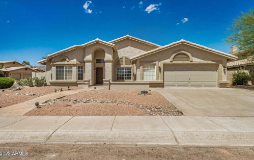 2640 Bighorn Ave, Phoenix AZ  85048-8982 exterior