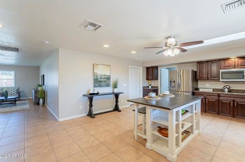 3009 Anderson Dr, Phoenix AZ 85053-1812 exterior