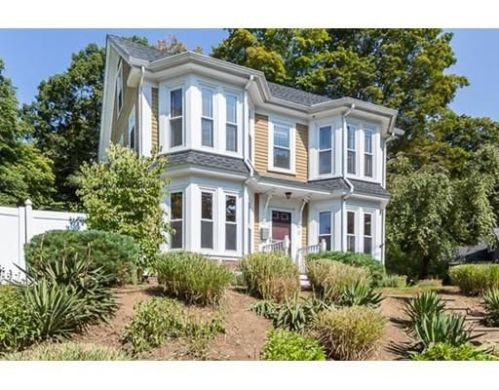 12 Broad St, Groveland MA  01834-1401 exterior