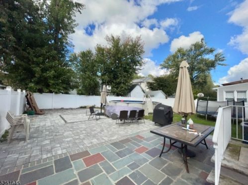 69 Montgomery Pl, Belleville NJ  07109-1314 exterior