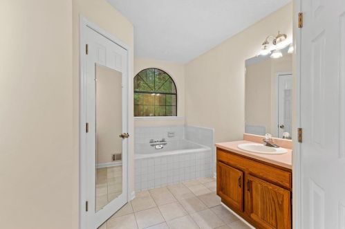 110 Pond Dr, Stockbridge GA 30281-5192 exterior