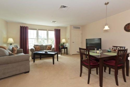 420 Squantum St, Quincy MA  02171-1583 exterior