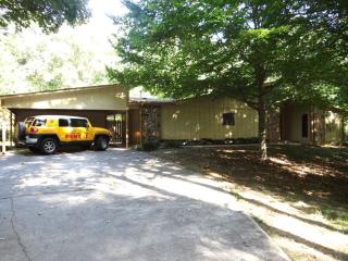 4829 Bridgewater Rd, Birmingham AL  35243-2637 exterior