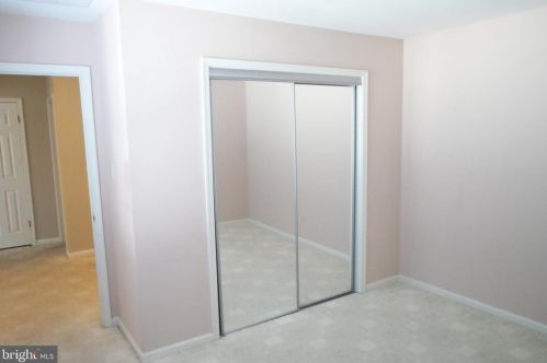 30 Caraway Ct, West Deptford NJ 08086-2407 exterior