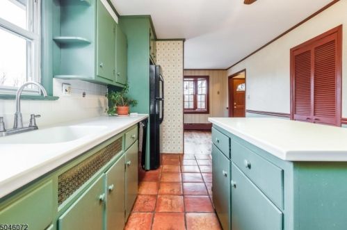 290 Church Rd, Milford NJ 08848-1813 exterior