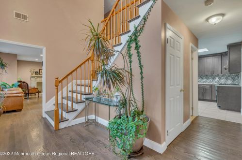 6 Pitney Ln, Jackson Twp NJ 08527-2933 exterior