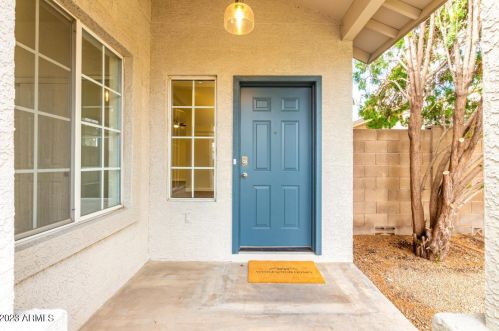 2138 Angela Dr, Phoenix, AZ 85022-2234