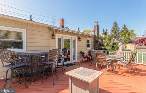 326 Route 156, Trenton NJ 08620-1729 exterior