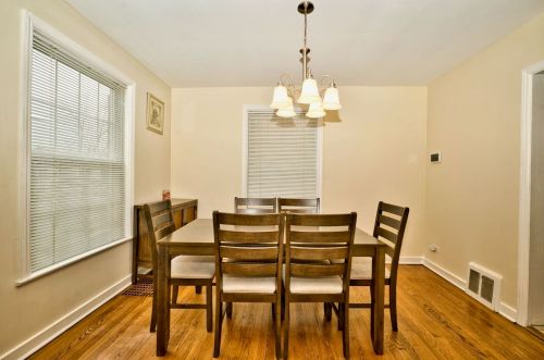 3626 Oak Park Ave, Forest View IL 60402-3865 exterior