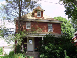 20 Capital St, Newton, MA 02458-1302