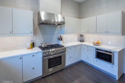 21 Watercress, Irvine CA 92603-0408 exterior