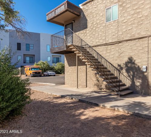 4731 Belleview St, Phoenix AZ  85008-5606 exterior