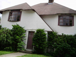 542 California St, Newton, MA 02460-1243