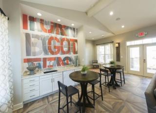 11602 Apex View Dr, Louisville KY  40229-8300 exterior