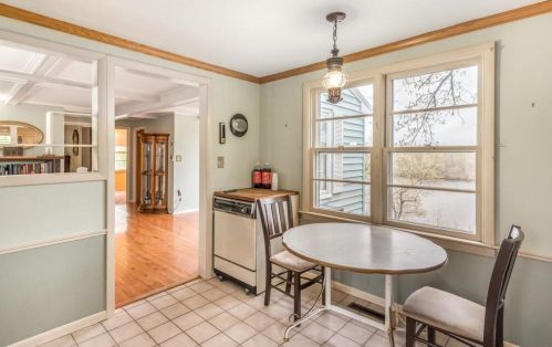 75 Dl St, Methuen MA 01844-7304 exterior