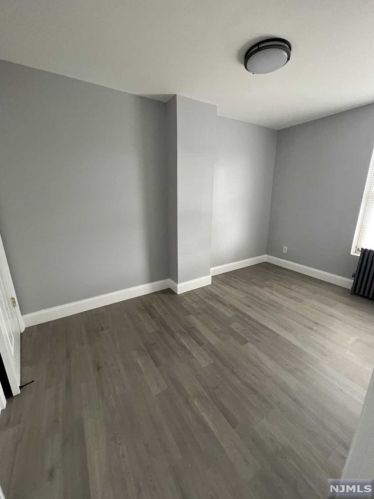 398 Forest St, Kearny NJ 07032-3416 exterior