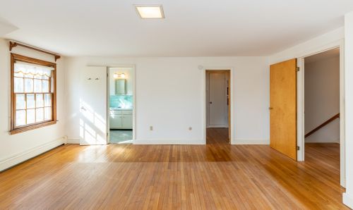 27 Huettner Rd, Falmouth MA 02543-1508 exterior