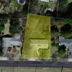 1603 Commonwealth Ave, Newton MA 02465-2800 aerial view