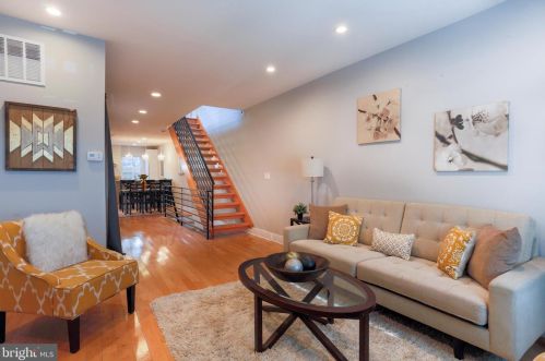 229 Allen St, Philadelphia, PA 19125-4103