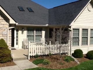 1474 Meadow Ridge Dr, Lancaster, OH 43130-7719