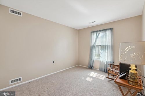 31 Blanchard Dr, West Deptford NJ 08096-6728 exterior