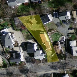 22 Beecher Pl, Newton MA 02459-2313 aerial view