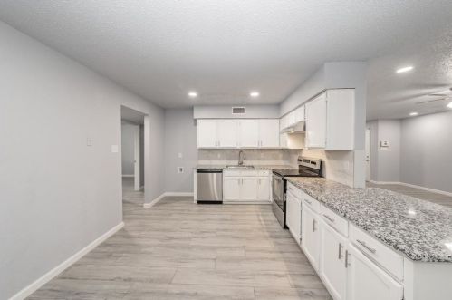 2709 Ivanridge Ln, Garland TX 75044-4617 exterior