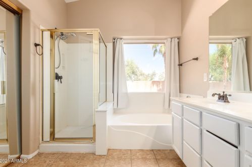 22816 34th Dr, Phoenix AZ  85027-7024 exterior