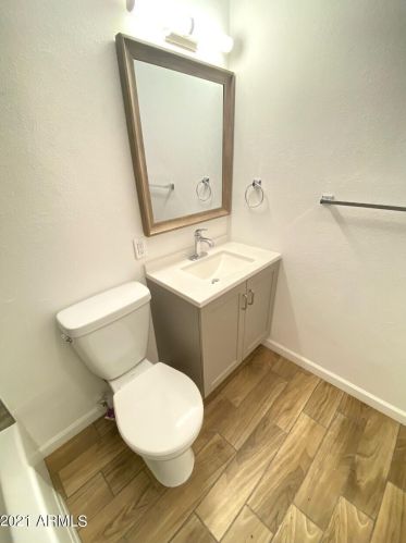 6019 33rd Ave, Phoenix AZ 85051-1201 exterior