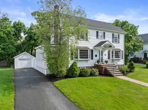 64 Cedar Cliff Rd, Braintree, MA 02184-3616