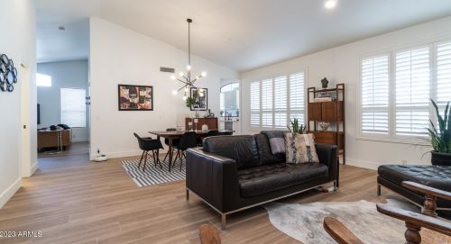 14015 33rd St, Phoenix AZ  85044-8715 exterior