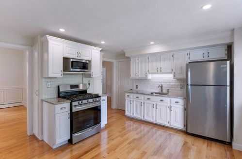 41 Teel St, Arlington MA 02474-5512 exterior