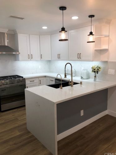 27 Tangerine, Irvine CA  92618-4565 exterior