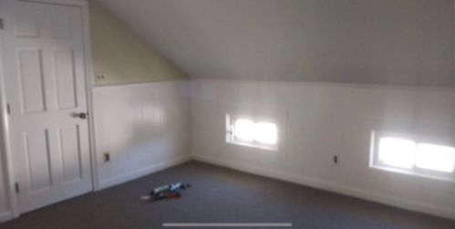 566 Bradford Ave, Fall River MA 02721-1017 exterior