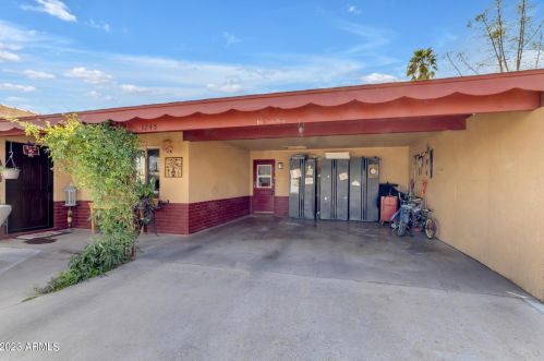 3245 Altadena Ave, Phoenix, AZ 85029-3225